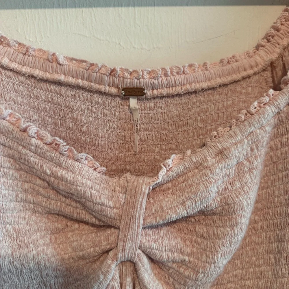 Free People Britney‎ Smocked Floral Cropped Top in Pink Sz S